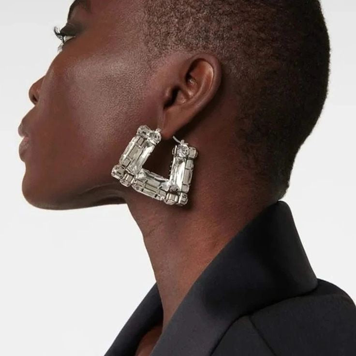 Modern Muse Hoops